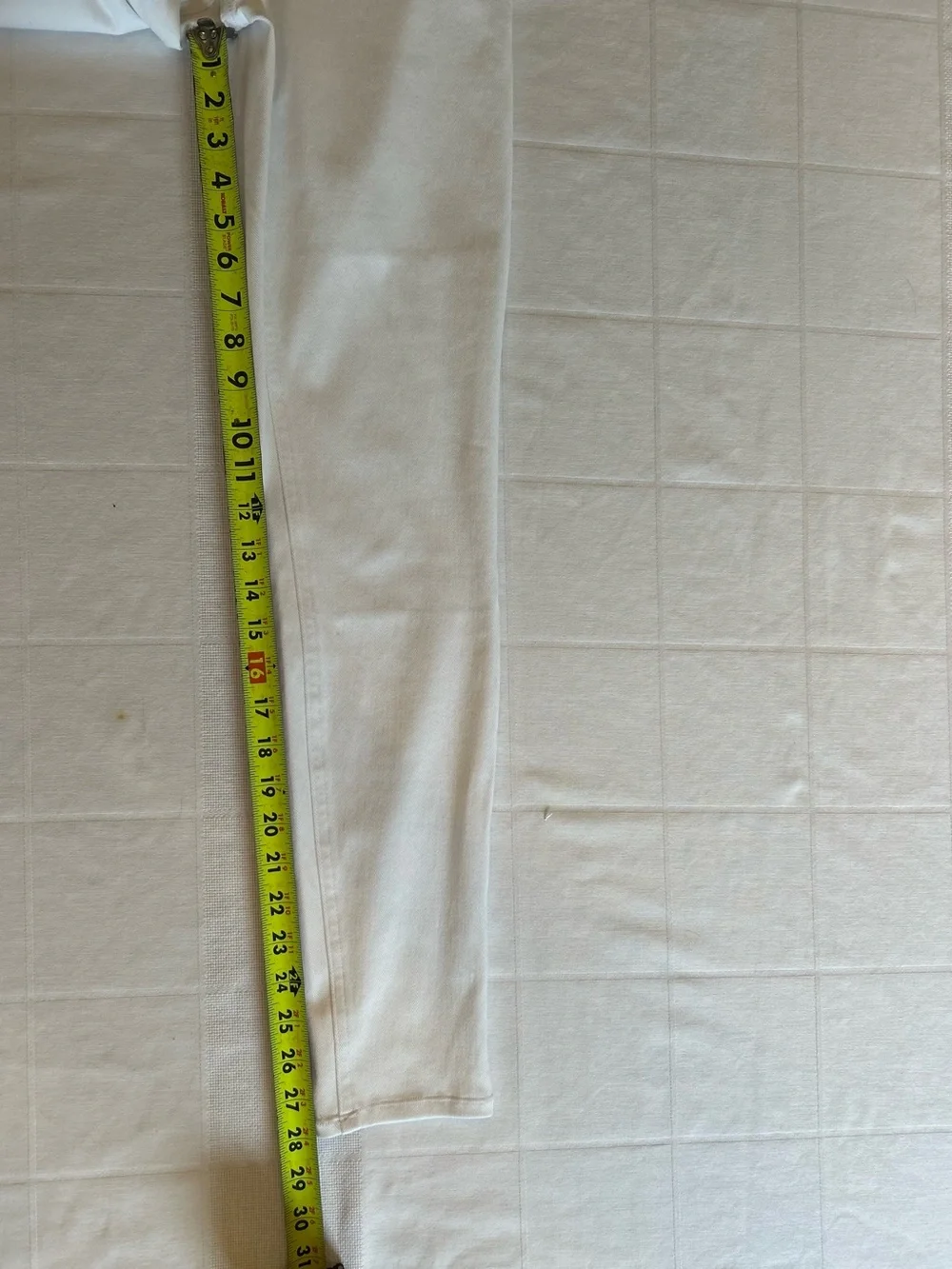 NWT SPANX Ankle Jeanish Leggings White Size Medium Tall